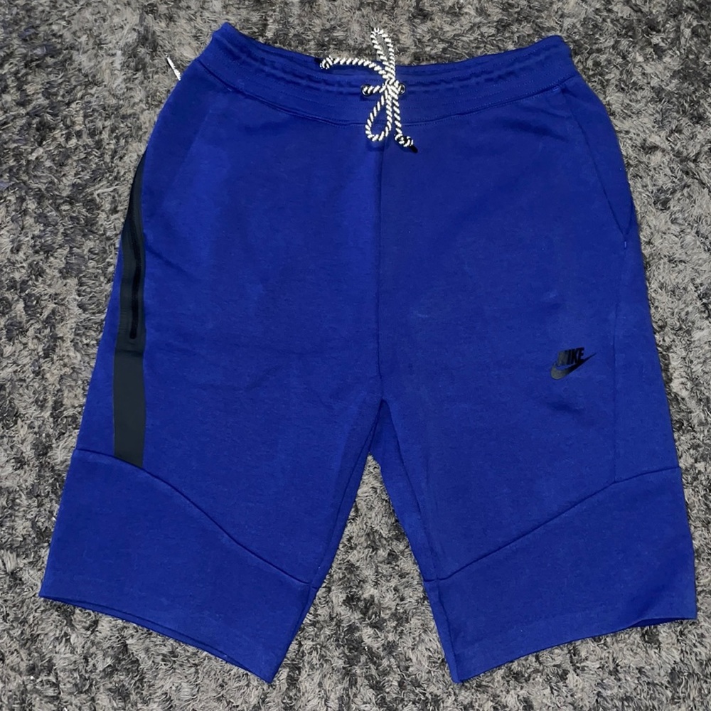 Nike Tech Fleece Blue Shorts